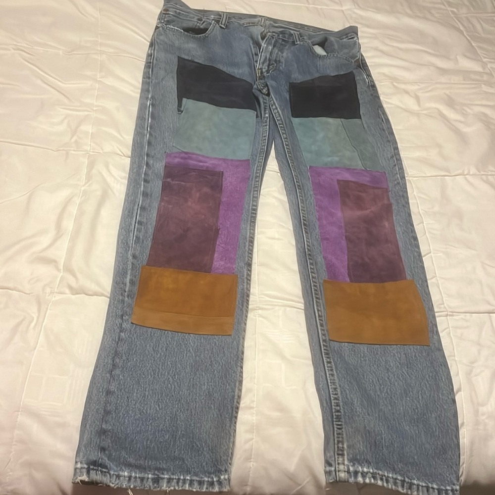 Patched Levi’s| they fit like a Medium 6-8